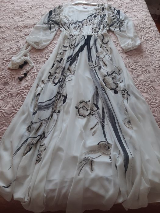 Продам очень красивое платте в пол