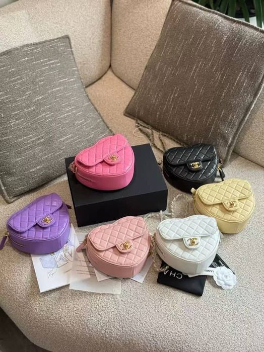 CHANEL дамска чанта