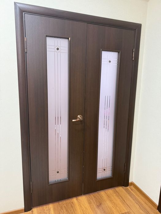 Продам двери межкомнатные