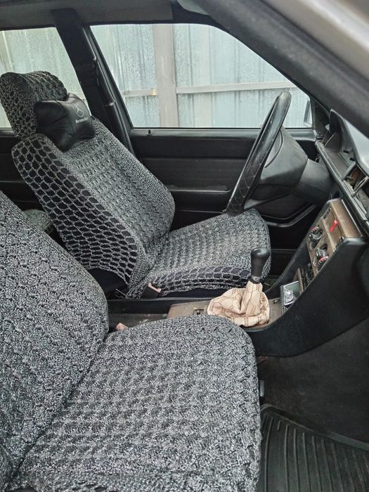 Продам Мерседес 124