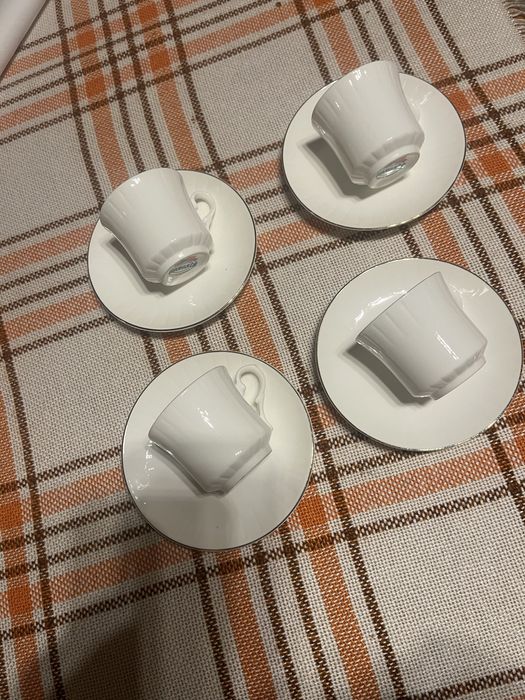 Сервиз за кафе -4бр аркопал