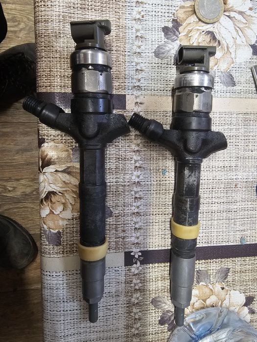 Дюзи за toyota Avensis