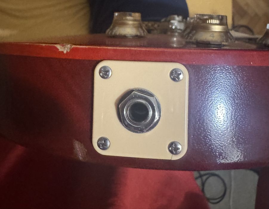 Gibson Les Paul Tribute CherryBurst