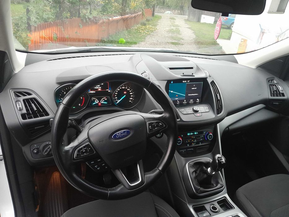 FORD Kuga 2019 — imagine 4
