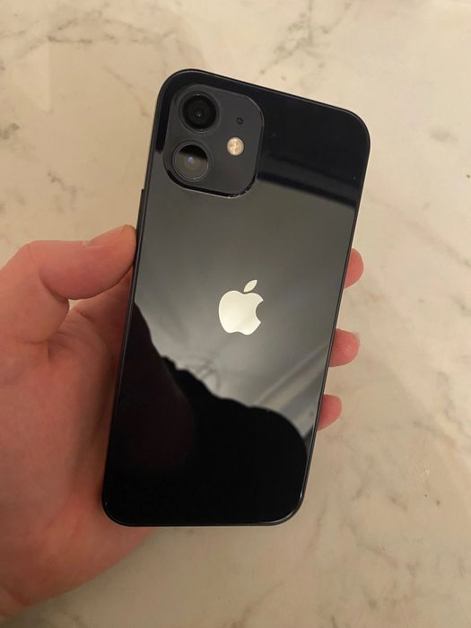 iPhone 12, 64 GB