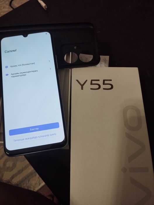 Продам телефон Y55