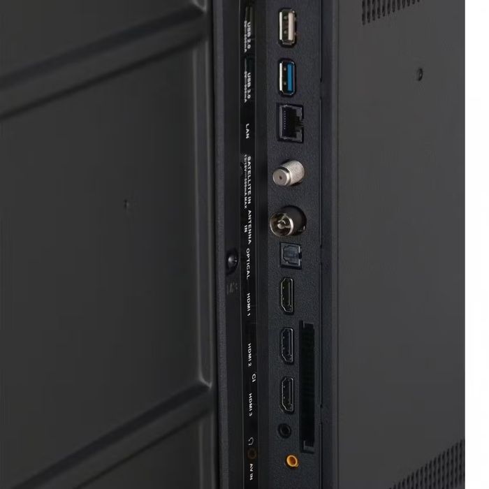 Artel смарт 55. 4К . В отличном состоянии.