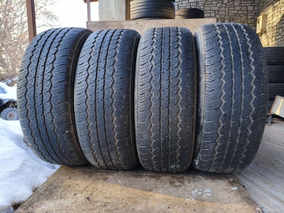275 65 R17 Комплект. AT