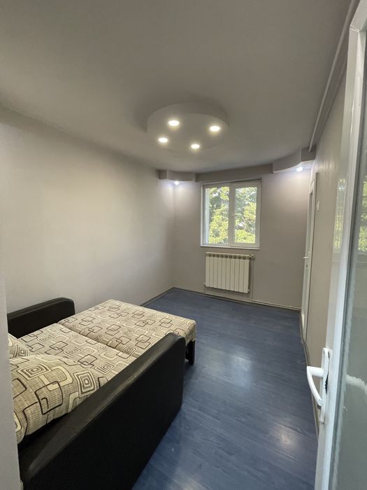 Vand apartament!