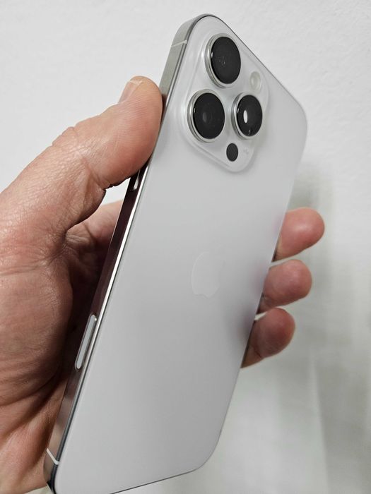 iPhone 16 Pro Max 256 gb neverlock 93% bateria Garantie.