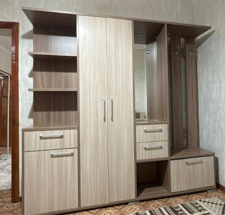 Продается шкаф в отличном состояний