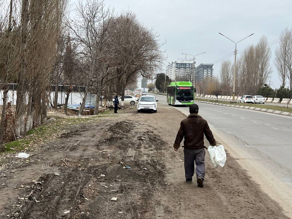 Участок 13+12 соток, Юнусабад вдоль ТКАД