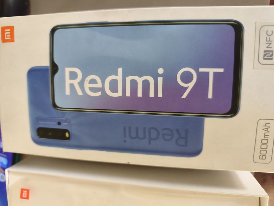 Мобильный телефон