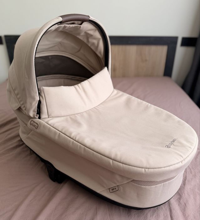 Кош за новородено Cybex Cot S Lux Almond Beige