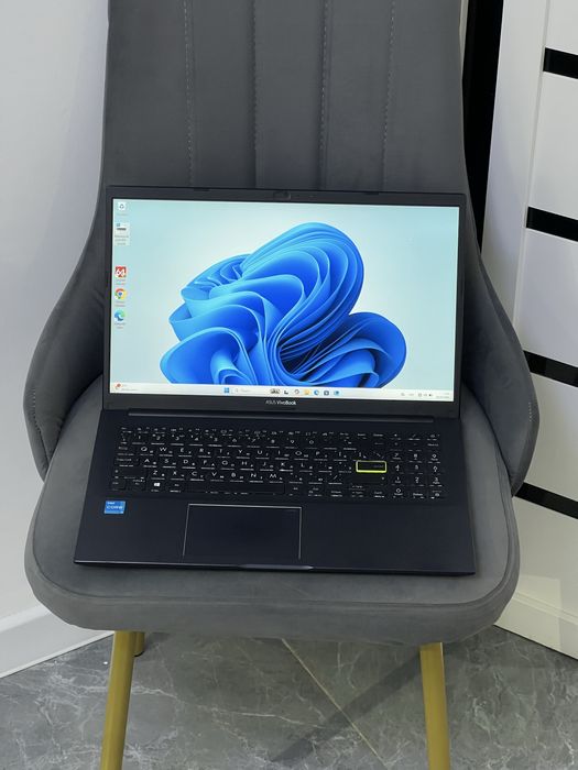 Шустрый ноутбук Asus VivoBook Core i3/11