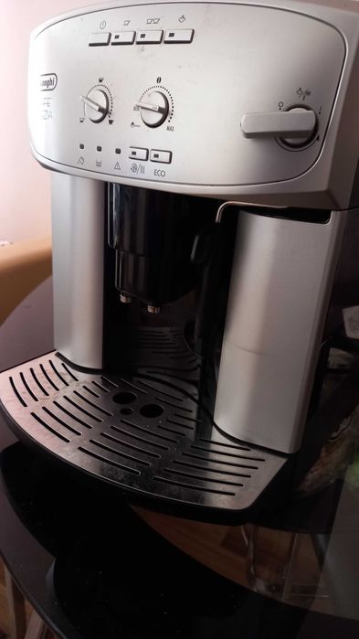 Кафемашина DeLonghi Caffè Venezia с гаранция