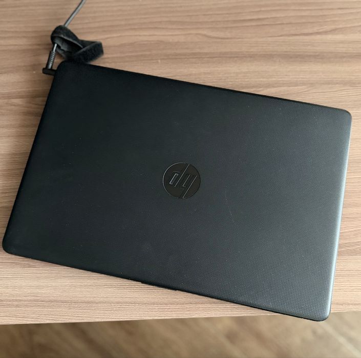 Продам ноутбук HP 15-ra0xx