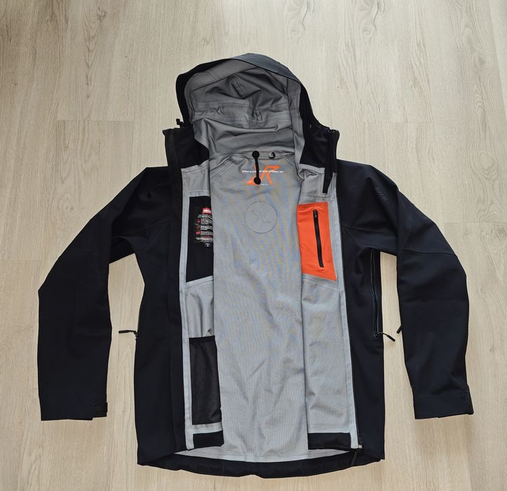 Revolution Race Cyclone Rescue M's Jacket, мъжко яке мембрана