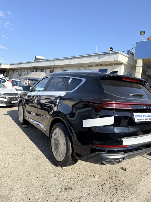 Jetaur x70+ luxury
