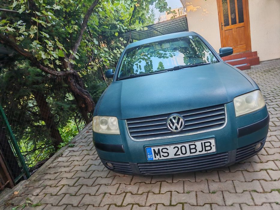 Vând Passat B5.5
