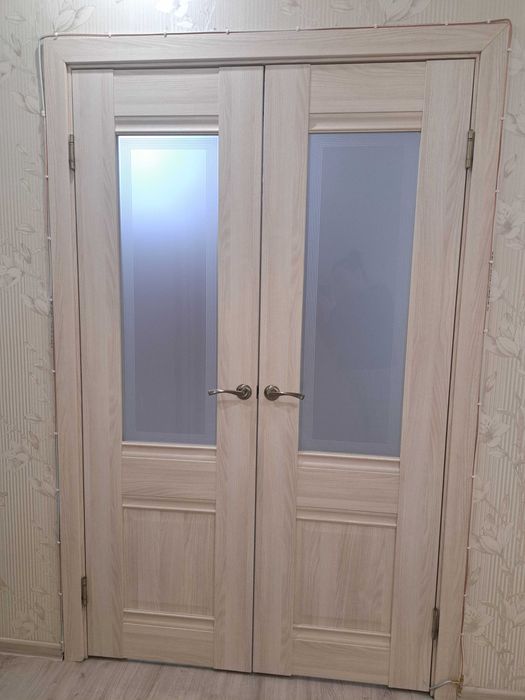 Двери б/у, 2 шт. 60×200 см, самовывоз