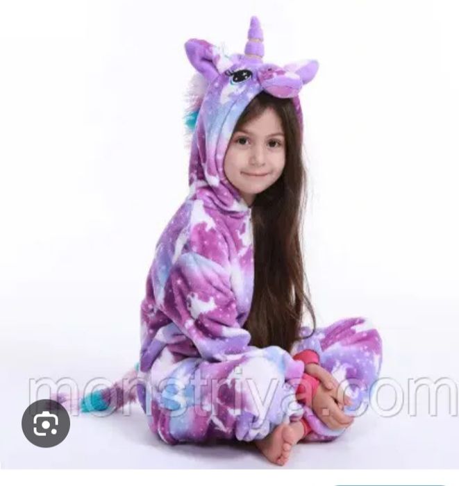 Продам пижаму единорог
