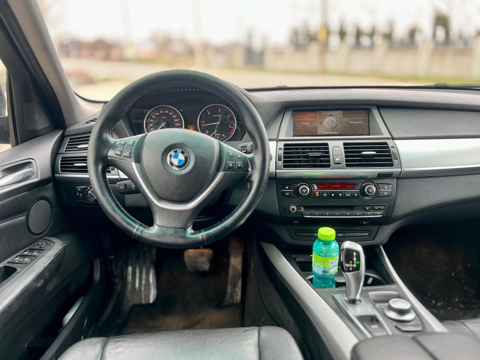 BMW X5 e70 3.0d 231cp