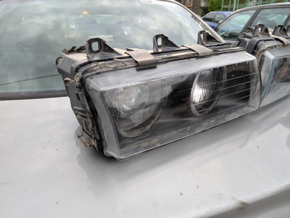 Продам фары BMW E36 ZKW (HELLA)