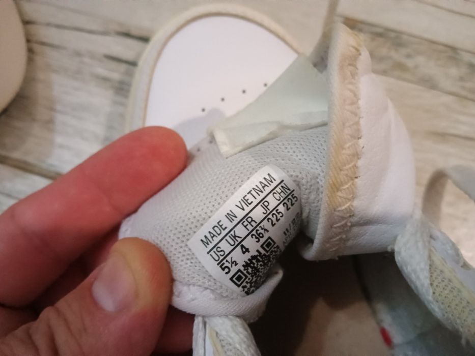 Маратонки  Adidas