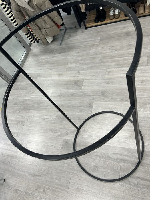 Мебель для бутика