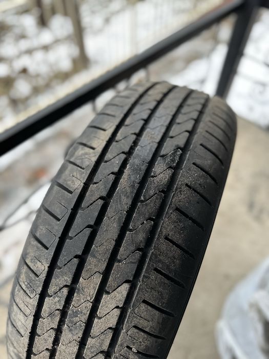 Продам комплект летних шин 225/55 R19