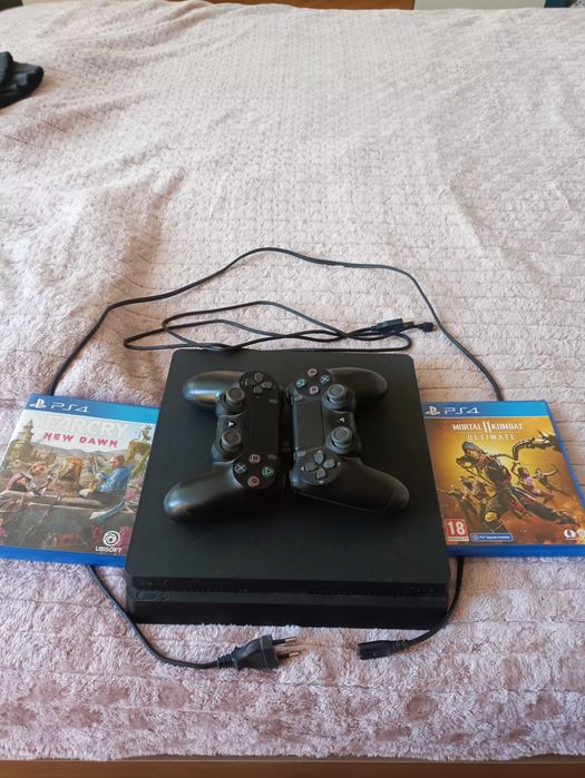 Play station 4 1T