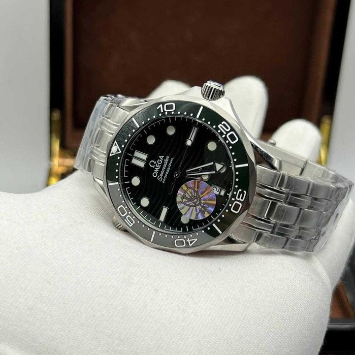 Автоматичен мъжки часовник OMEGA Seamaster Diver 300M Green