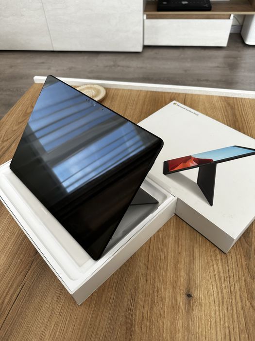 Microsoft Surface Pro X