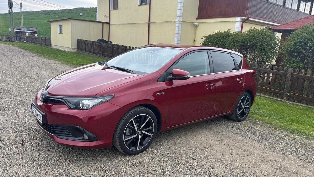 TOYOTA Auris 2018 — imagine 2