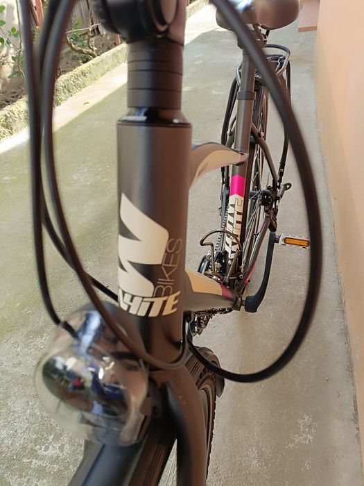 Bicicleta 28" WhiteBikes