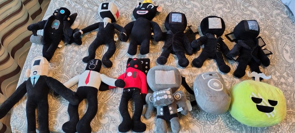 Plușuri diverse modele