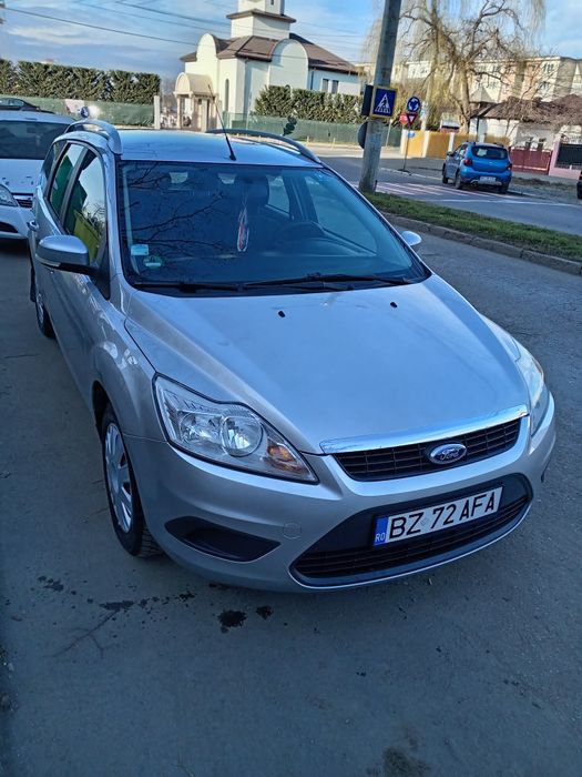 FORD Focus 2010 — imagine 3