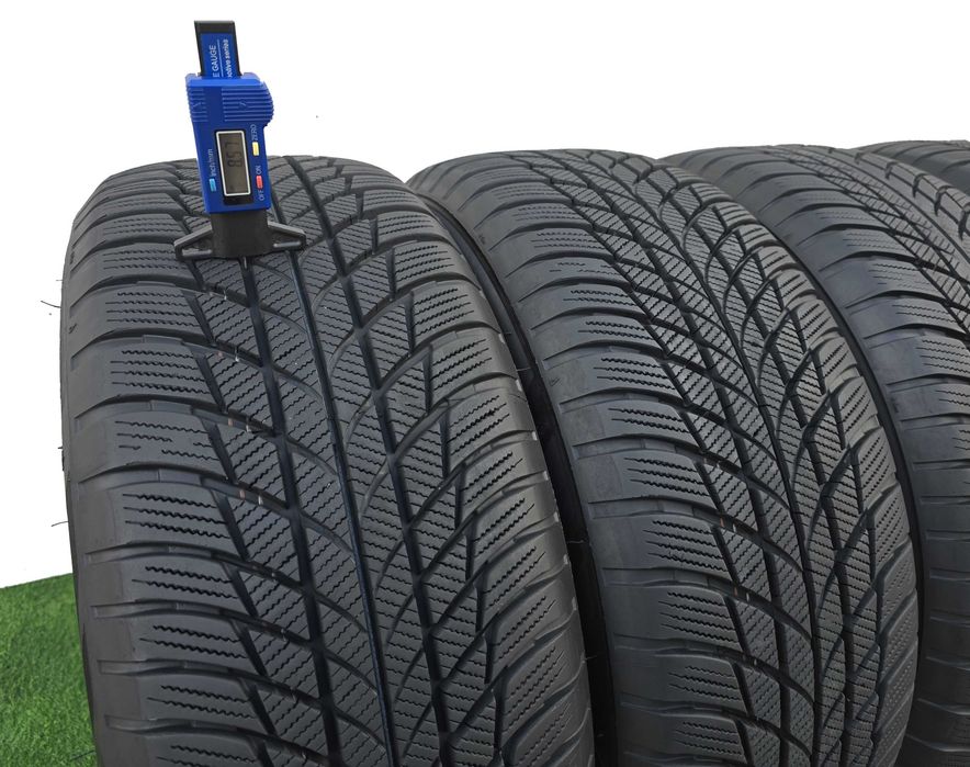 4бр. 205/55/16 BRIDGESTONE Blizzak LM001 RFT- зимни