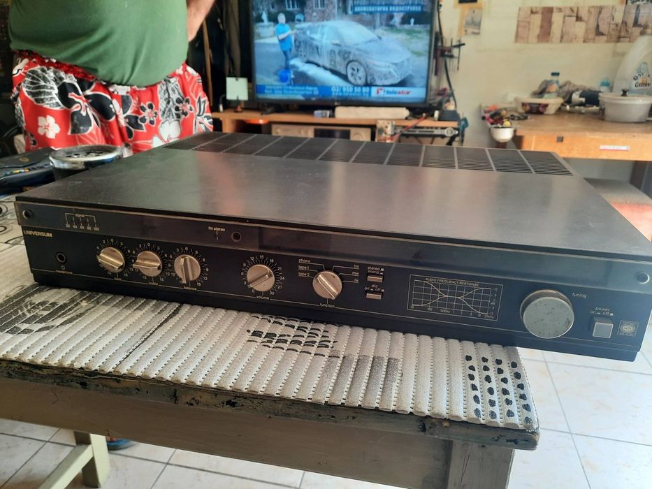 Hi fi усилвател Universum 2×100 вата (напълнло изряден)