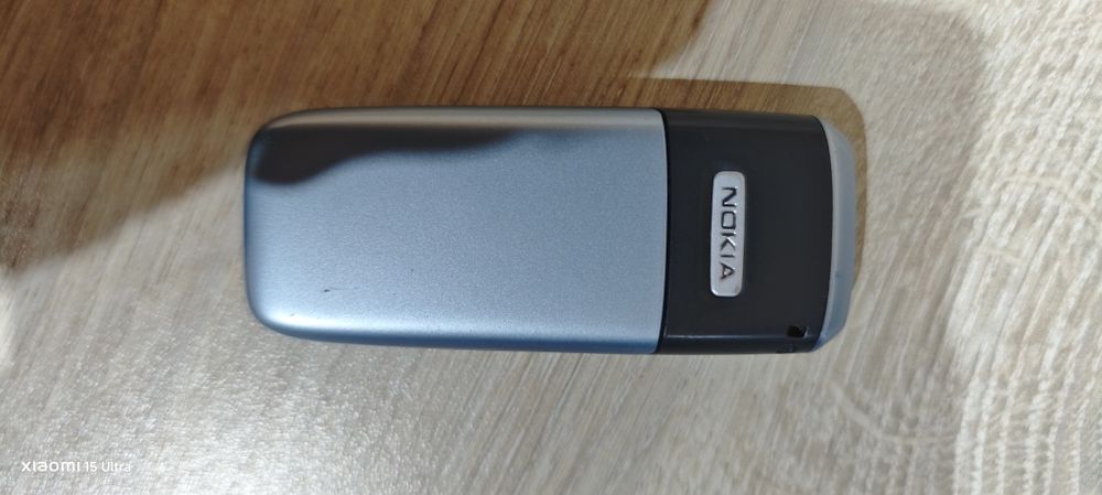 Нокия запазена с бутони