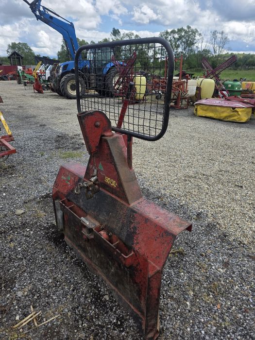 Troliu forestier in tiranti la tractor TAJFUN 5t 70 m cablu