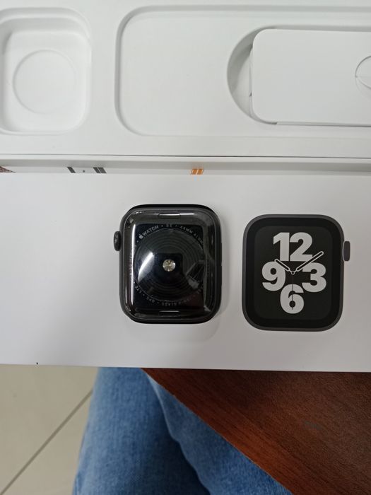 Apple Watch SE оригинал
