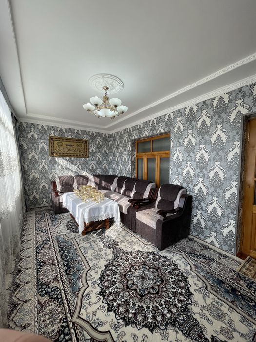 Самарканд Дарвозада 3,9 сотих ховли сотилади.