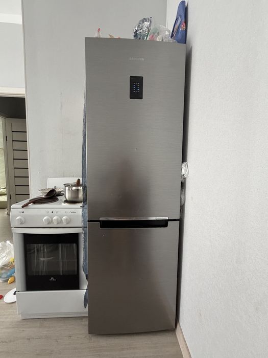 Продам холодильник самсунг