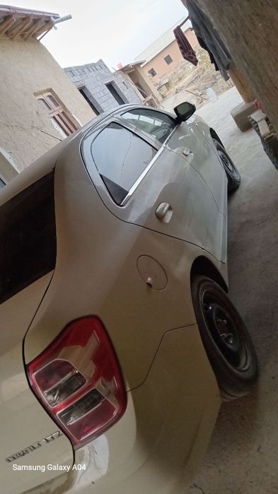 Cobalt avtomobili sotiladi 2013 bez xarajat narxi 85 mln