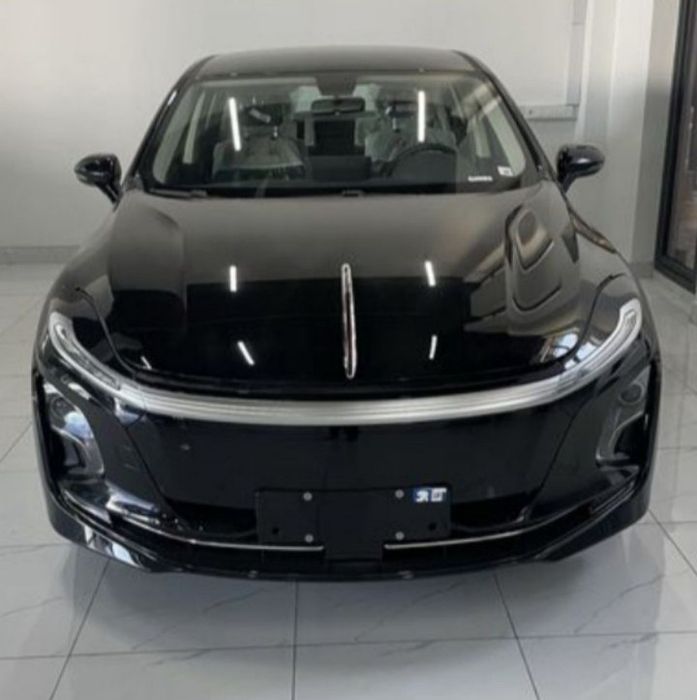 Honqi eqm 5 610 km keldi