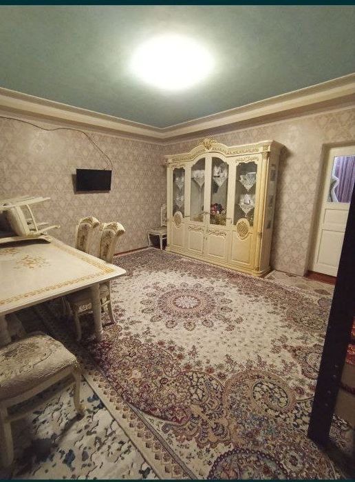 Nazarbekda fayzli hovli sotiladi