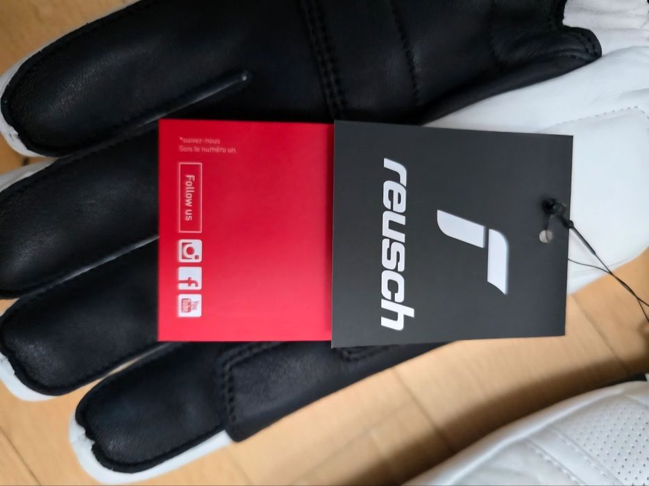 Vând  mănuși Reusch de ski