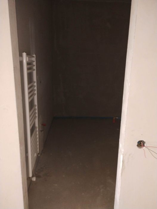 PF.Vand apartament Str Tineretului + Bonus materiale de 1500 de euro pt finisat — fotografia 3